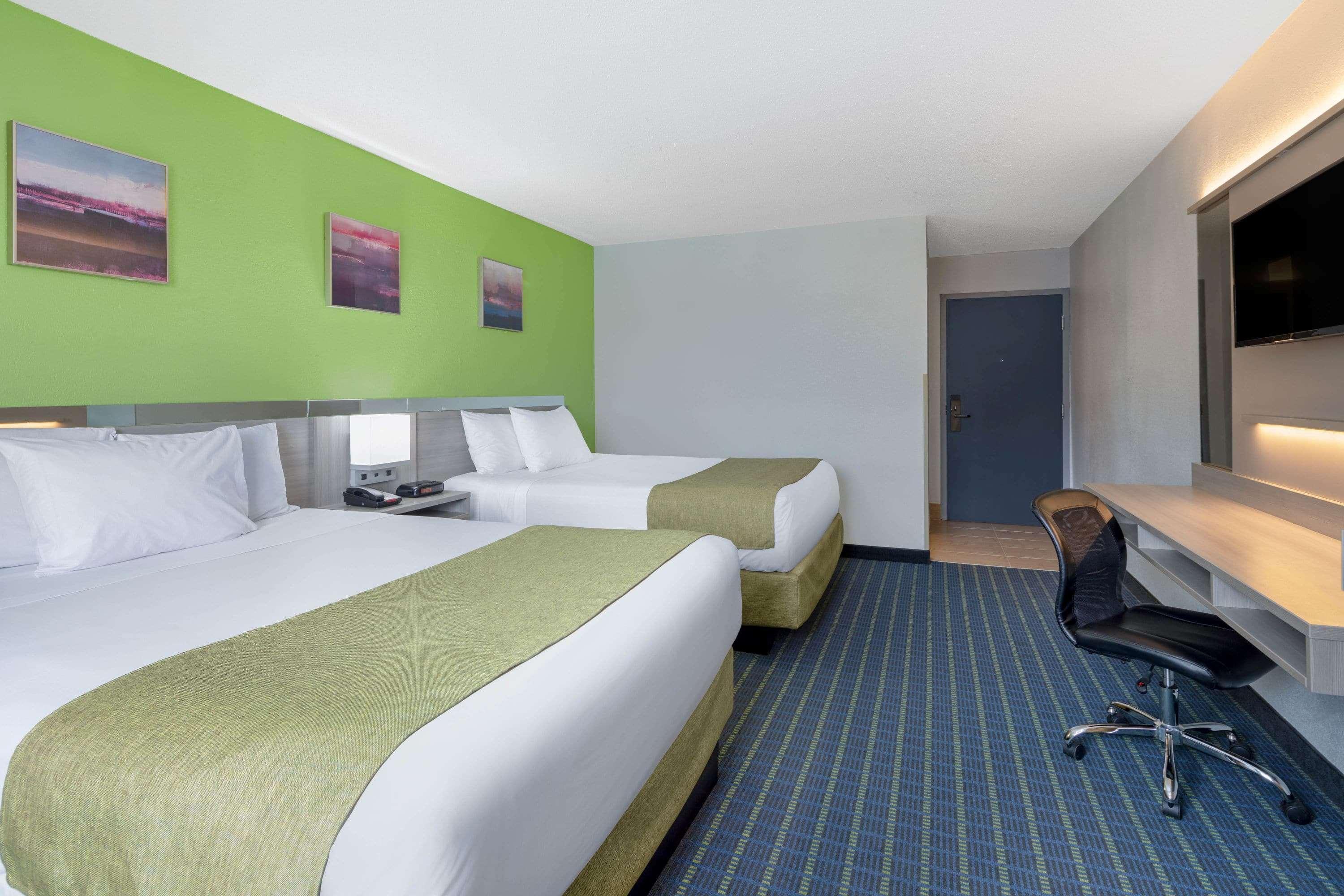 Microtel By Wyndham Norman 2* Cornelius