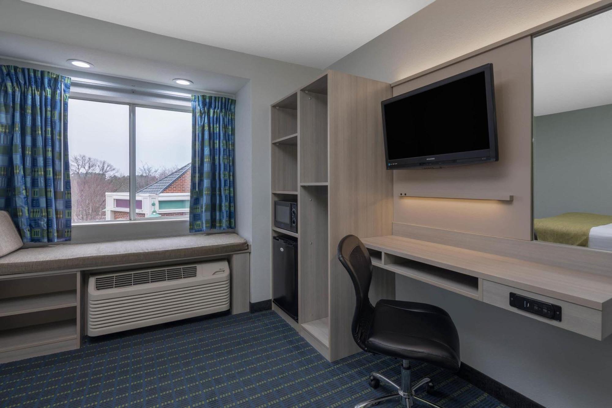 Microtel By Wyndham Norman 2* Cornelius