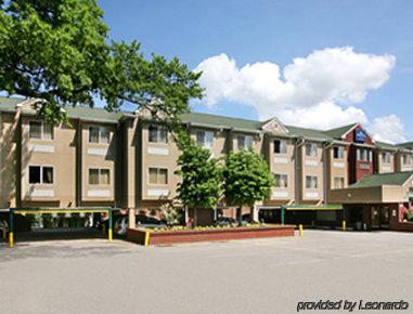 Microtel By Wyndham Norman Hotel Cornelius