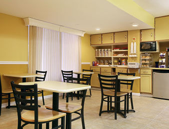 Microtel By Wyndham Norman 2* Cornelius