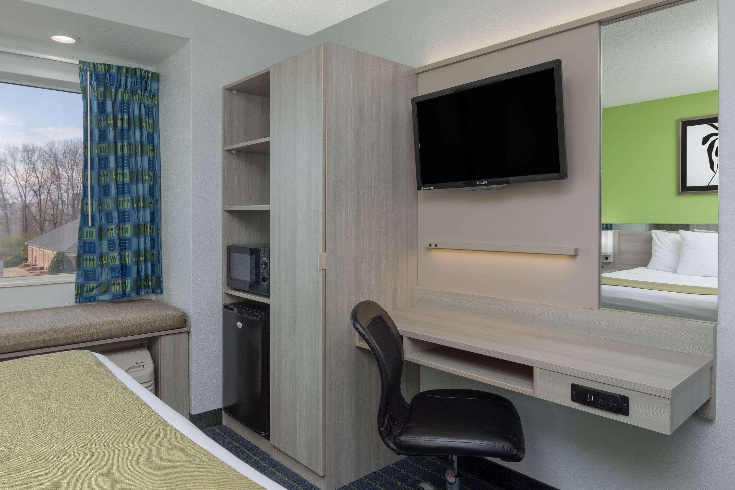 Microtel By Wyndham Norman